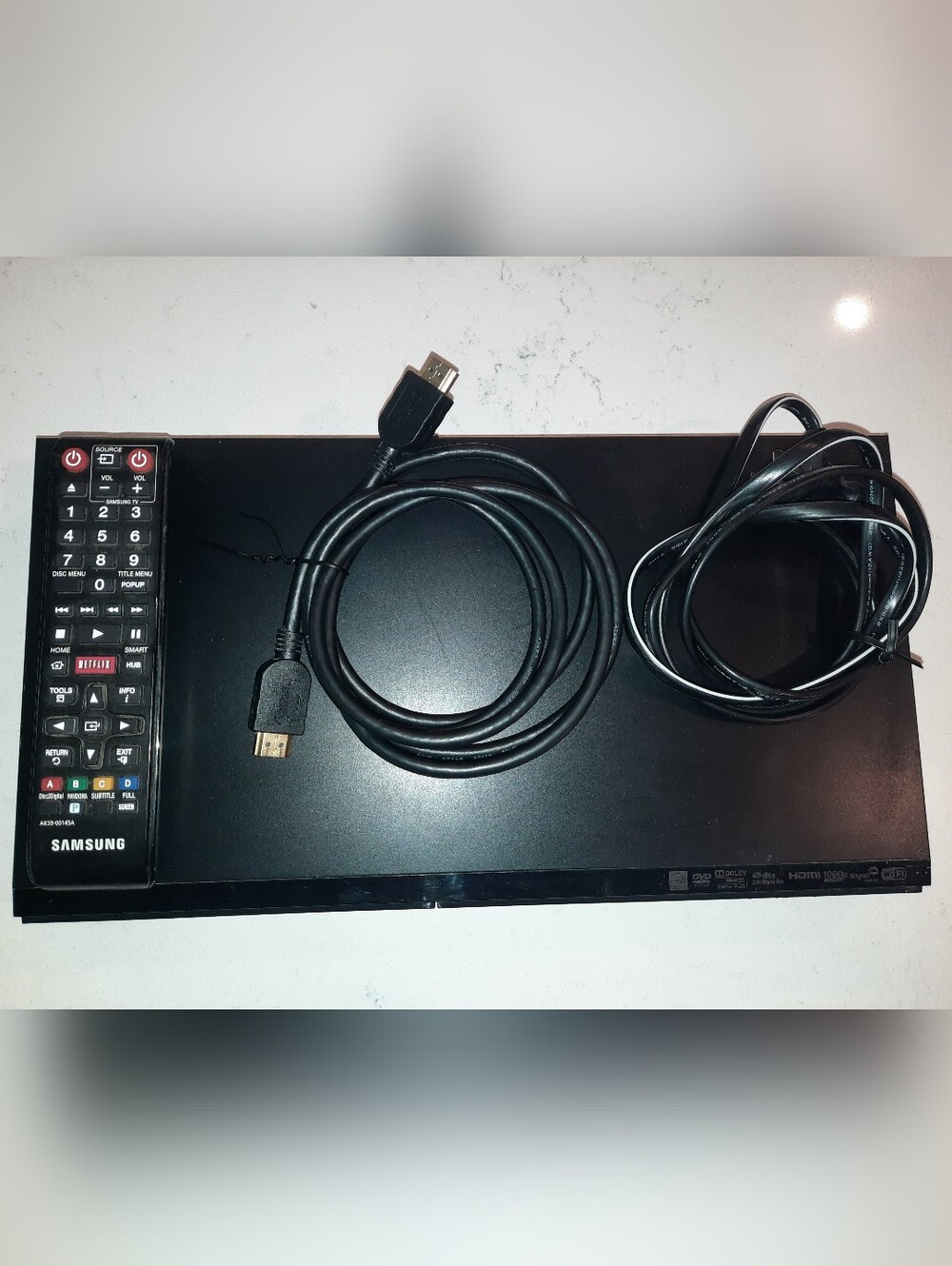 Samsung Black Blu-ray Disc Player, Remote, HDMI & Plug-in Lot EUC